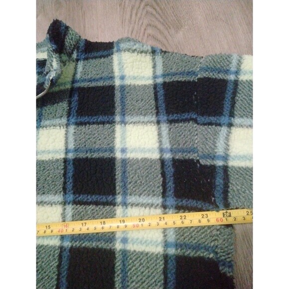 American Eagle Sherpa pullover Medium blue plaid - Picture 5 of 5